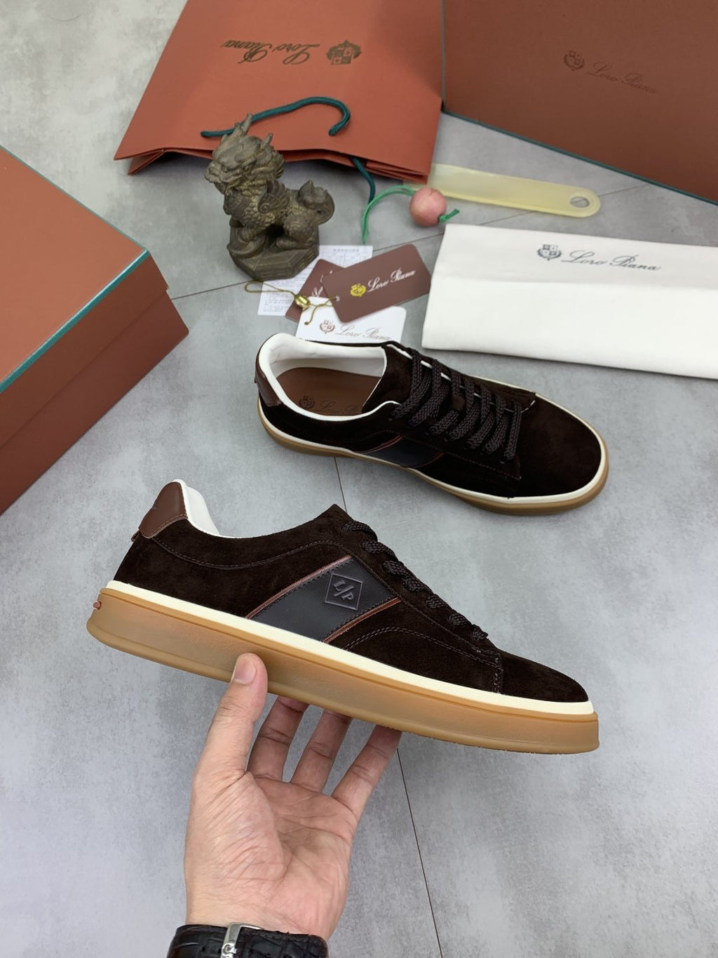 Loro Piana Contrast Heel Low-Top Sneakers