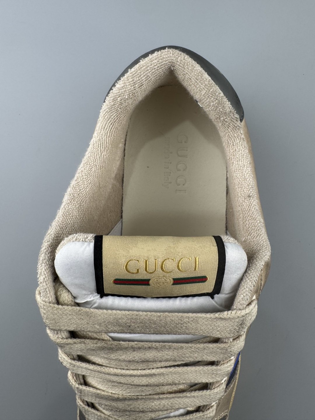 Gucci Beige Stripe Low-Top Sneakers