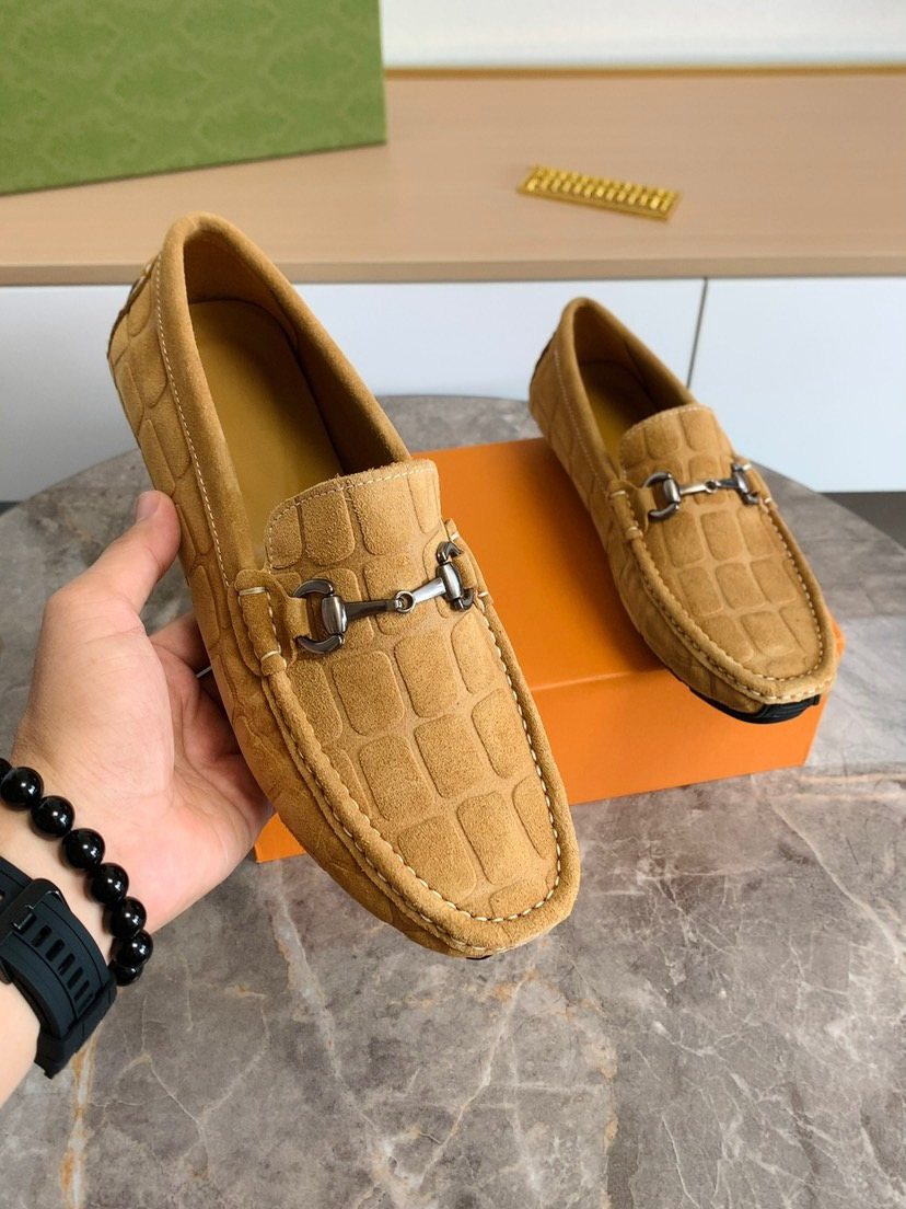 Gucci Men's Textured Horsebit Loafers