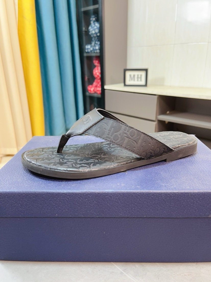 Dior Patterned Thong Sandals