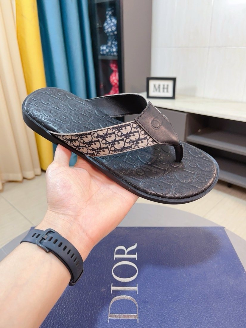 Dior Patterned Thong Sandals