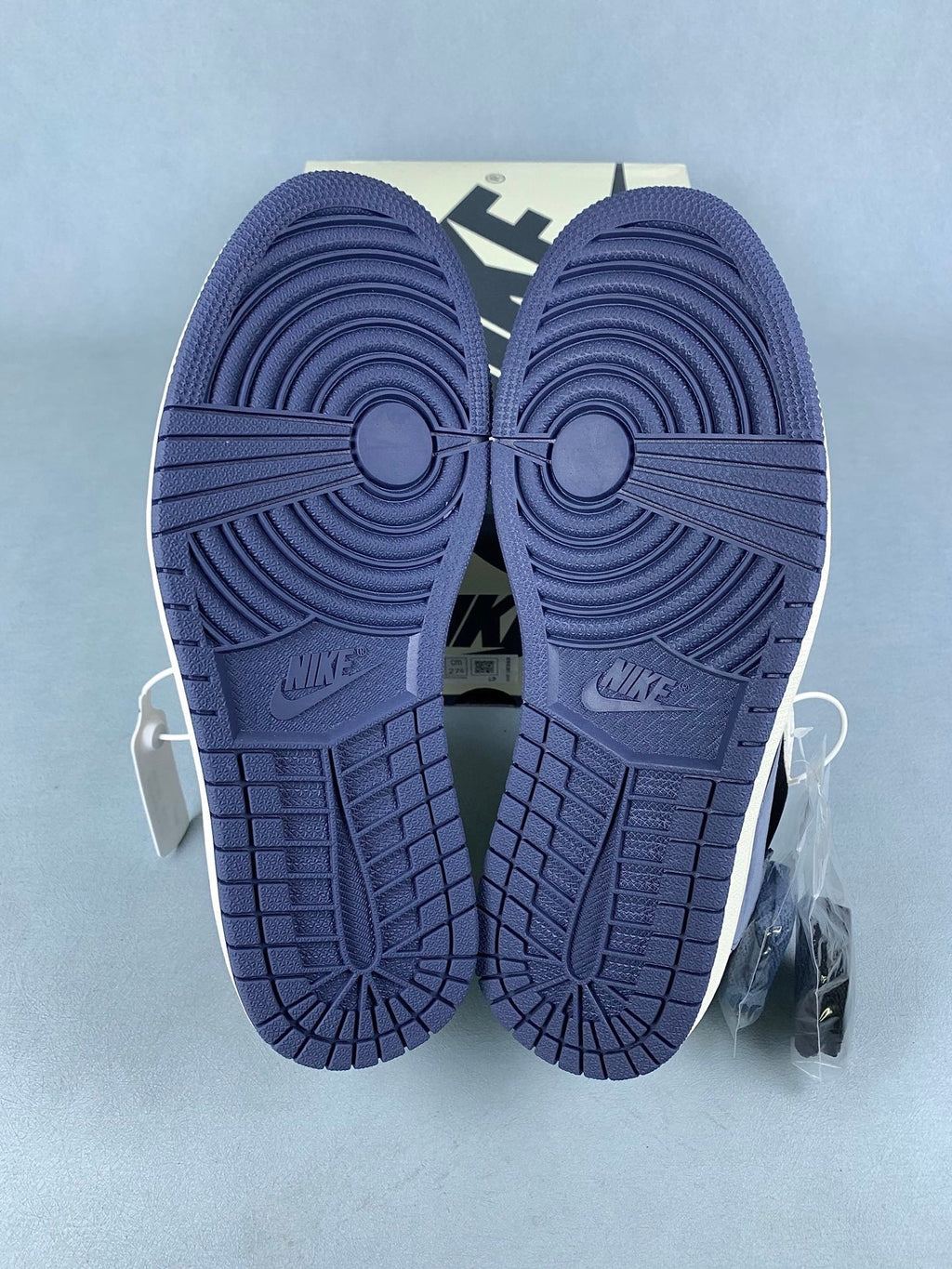 Air Jordan 1 Low Black/Blue Unisex Sneakers DM7866-040